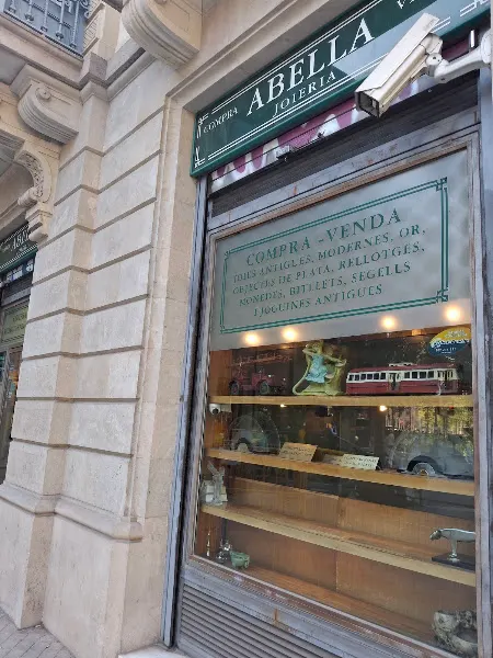 José Abella Jiménez - Joyería en Barcelona - foto 2