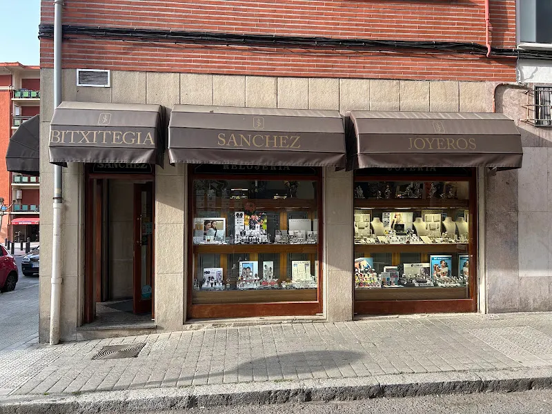 SANCHEZ JOYEROS SAN IGNACIO Joyería Relojería ️ - Joyería en Bilbao - foto 2