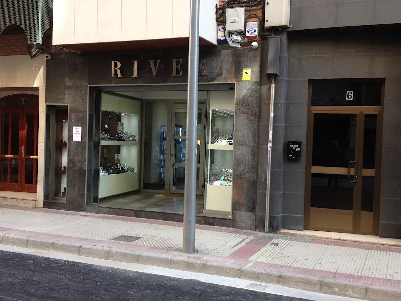 Joyería River | Joyas Pandora y Relojes de marca - Joyería en Calahorra - foto 2
