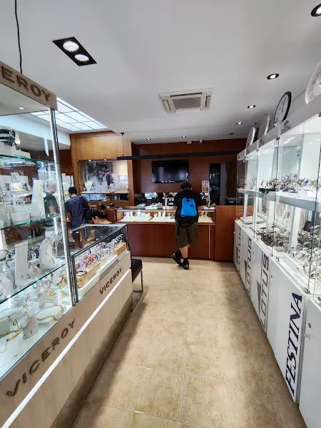 JOYERIA RELOJERIA DOMINGUEZ - Joyería en Burlada - foto 2