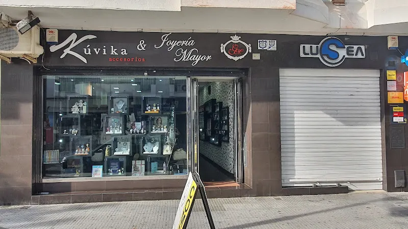 Joyería Mayor & Kuvika & Compro Oro - Joyería en Punta Umbría - foto 2