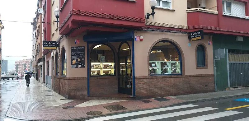 Aurifaber Artesanos - Joyería en Villaviciosa - foto 2