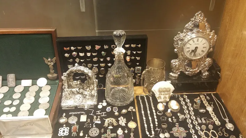 Compra venta Oro y Plata en Madrid. Joyería Carmen y Carlos